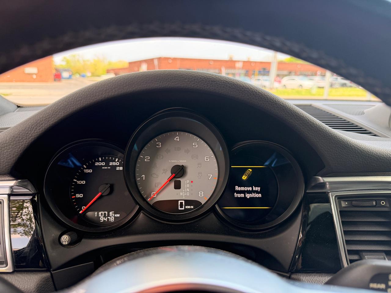 2015 Porsche Macan S AWD NO ACCIDENT LOW KM BLUETOOTH PANORAMIC ROOF Photo