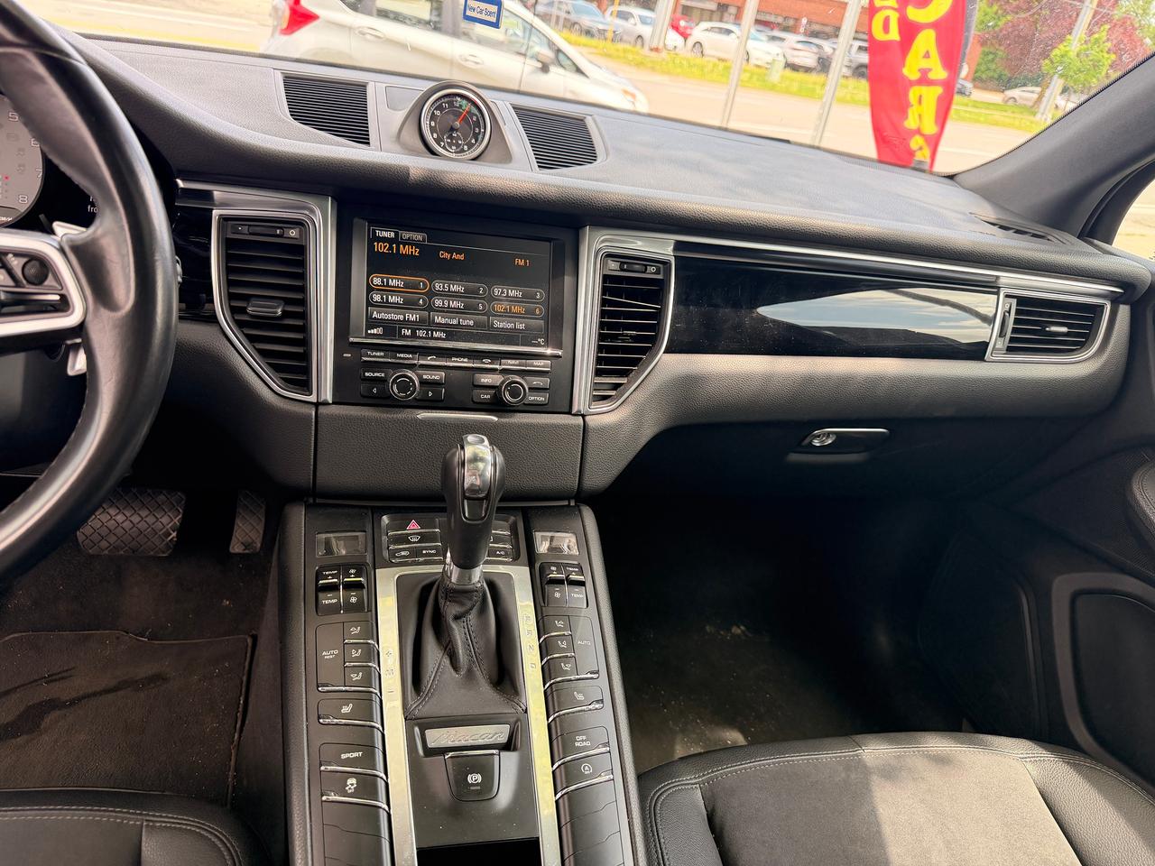 2015 Porsche Macan S AWD NO ACCIDENT LOW KM BLUETOOTH PANORAMIC ROOF Photo