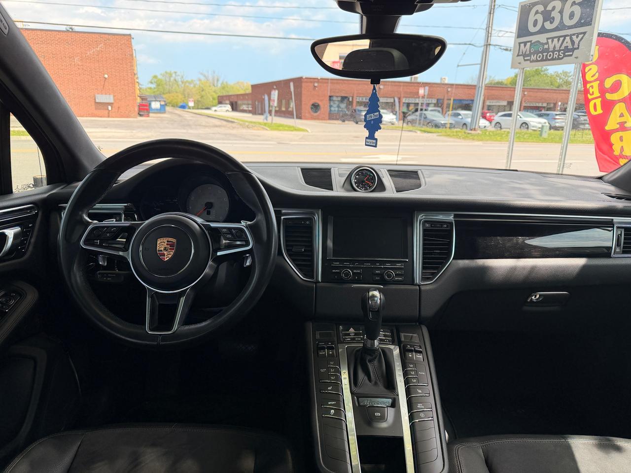 2015 Porsche Macan S AWD NO ACCIDENT LOW KM BLUETOOTH PANORAMIC ROOF Photo