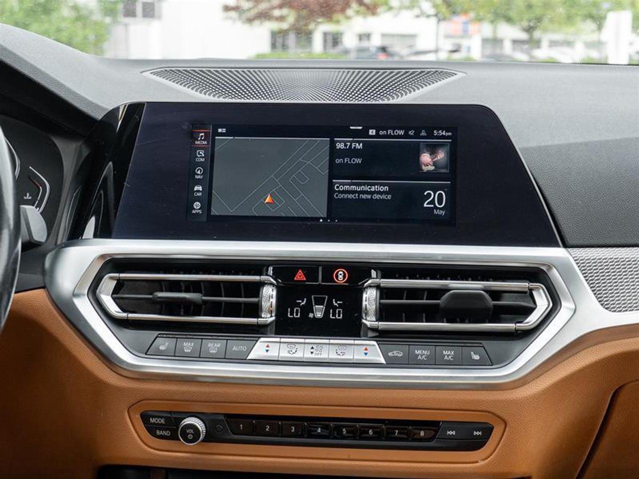 2022 BMW 330 i xDrive 4dr All-Wheel Drive Sedan Photo