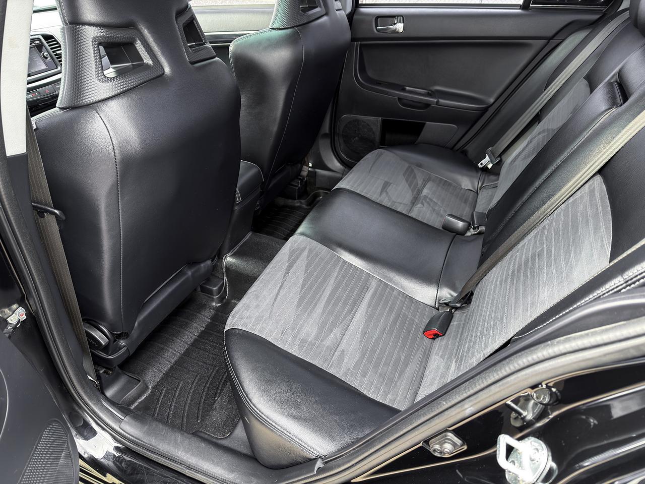 2014 Mitsubishi Lancer Ralliart AWC w/Prem Pkg Photo