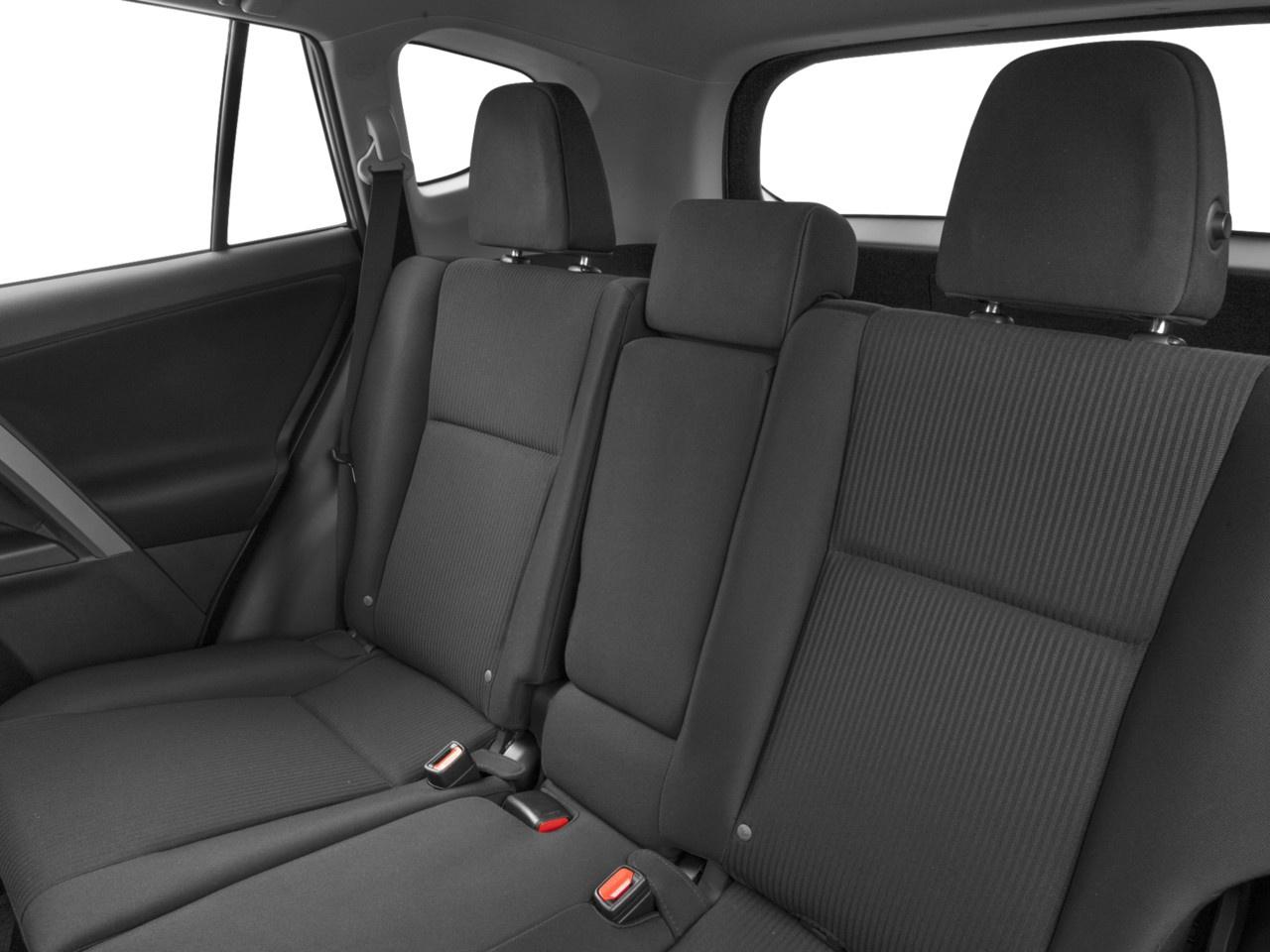 2017 Toyota RAV4 AWD 4dr LE Photo