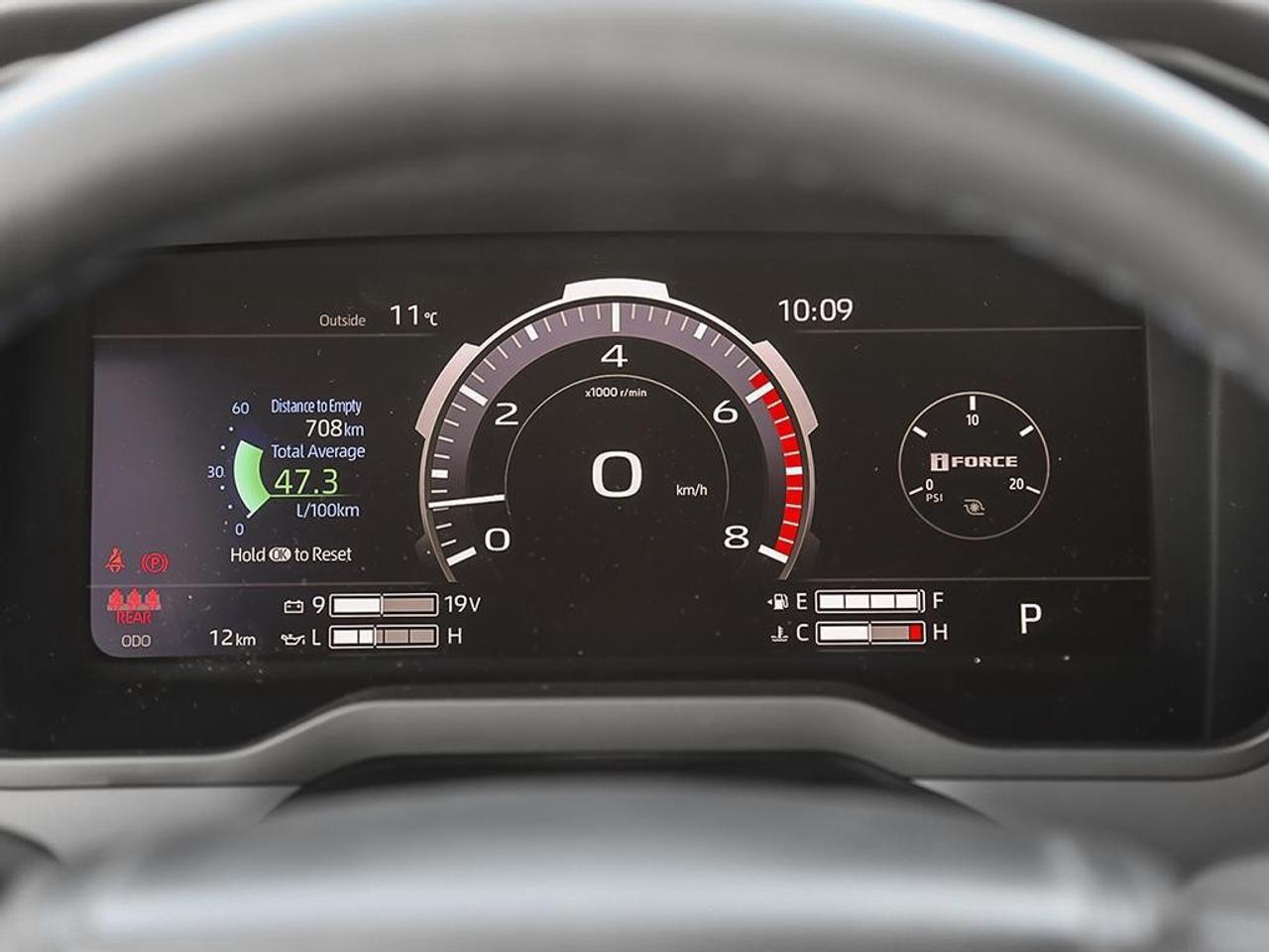 2026 Toyota Tundra 4x4 Crewmax Platinum Photo