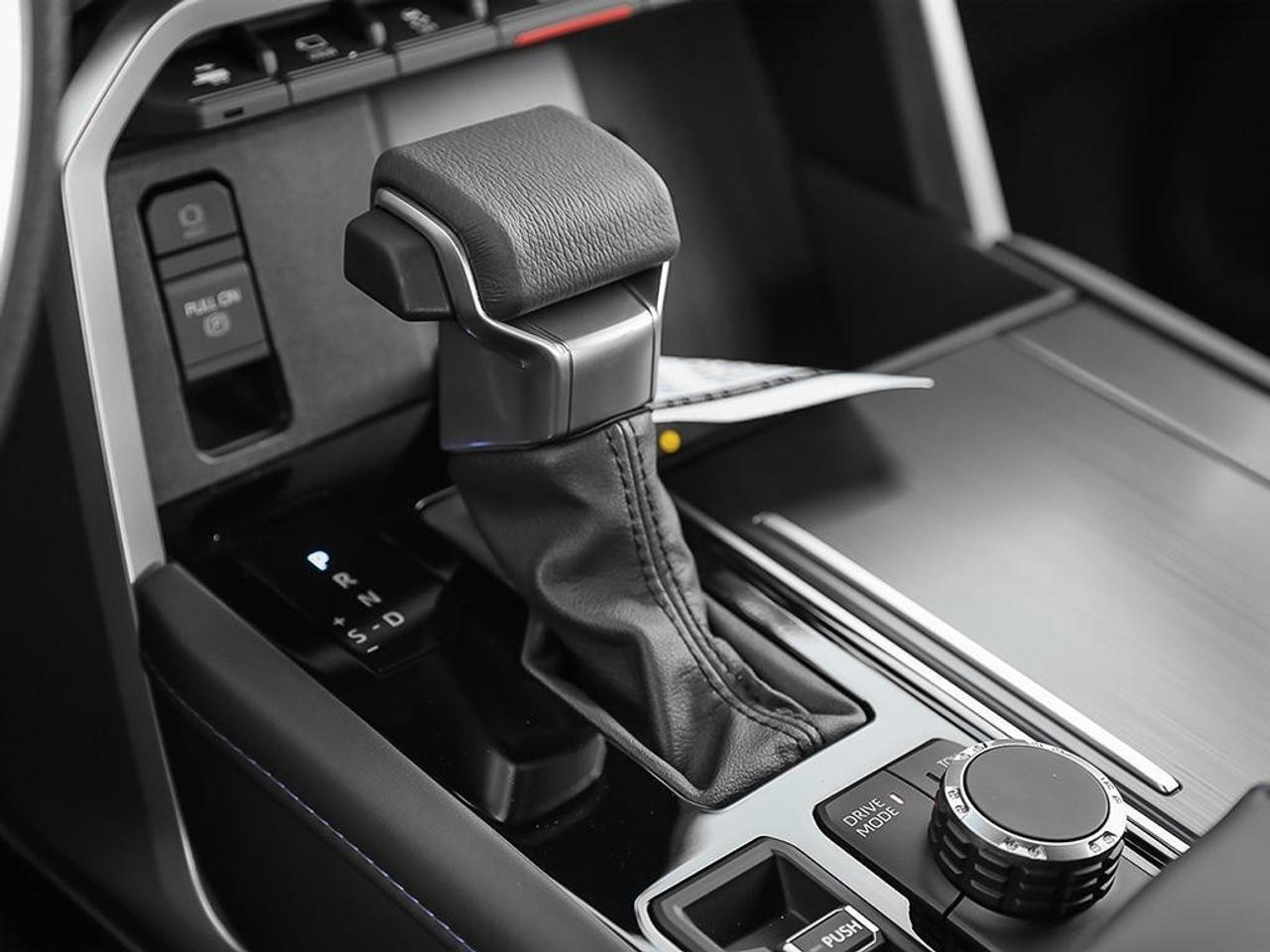 2026 Toyota Tundra 4x4 Crewmax Platinum Photo