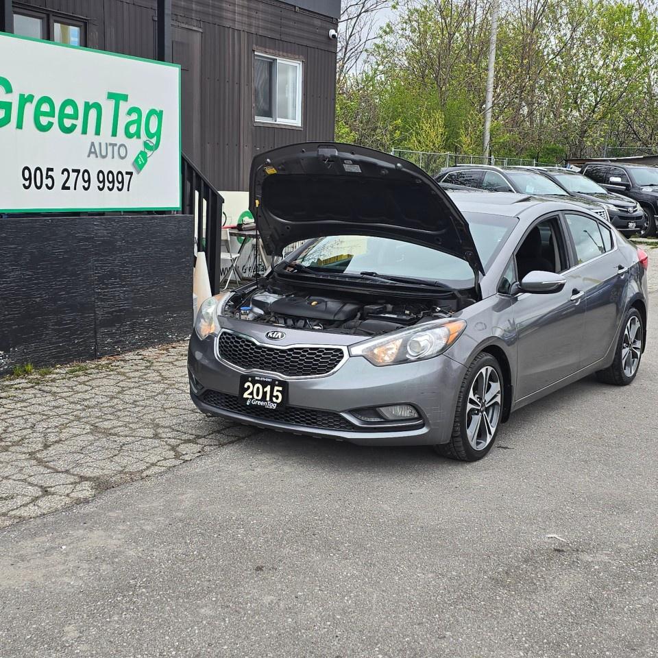 2015 Kia Forte 4dr Sdn Auto EX w/Sunroof Photo