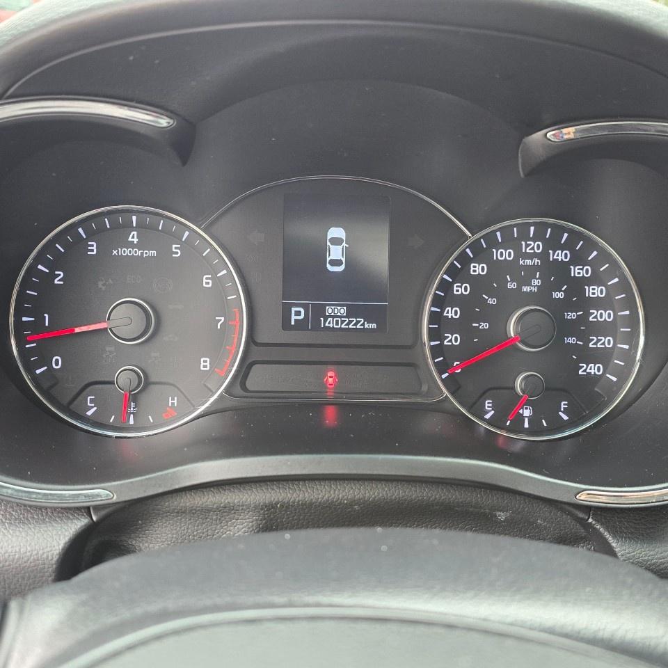 2015 Kia Forte 4dr Sdn Auto EX w/Sunroof Photo