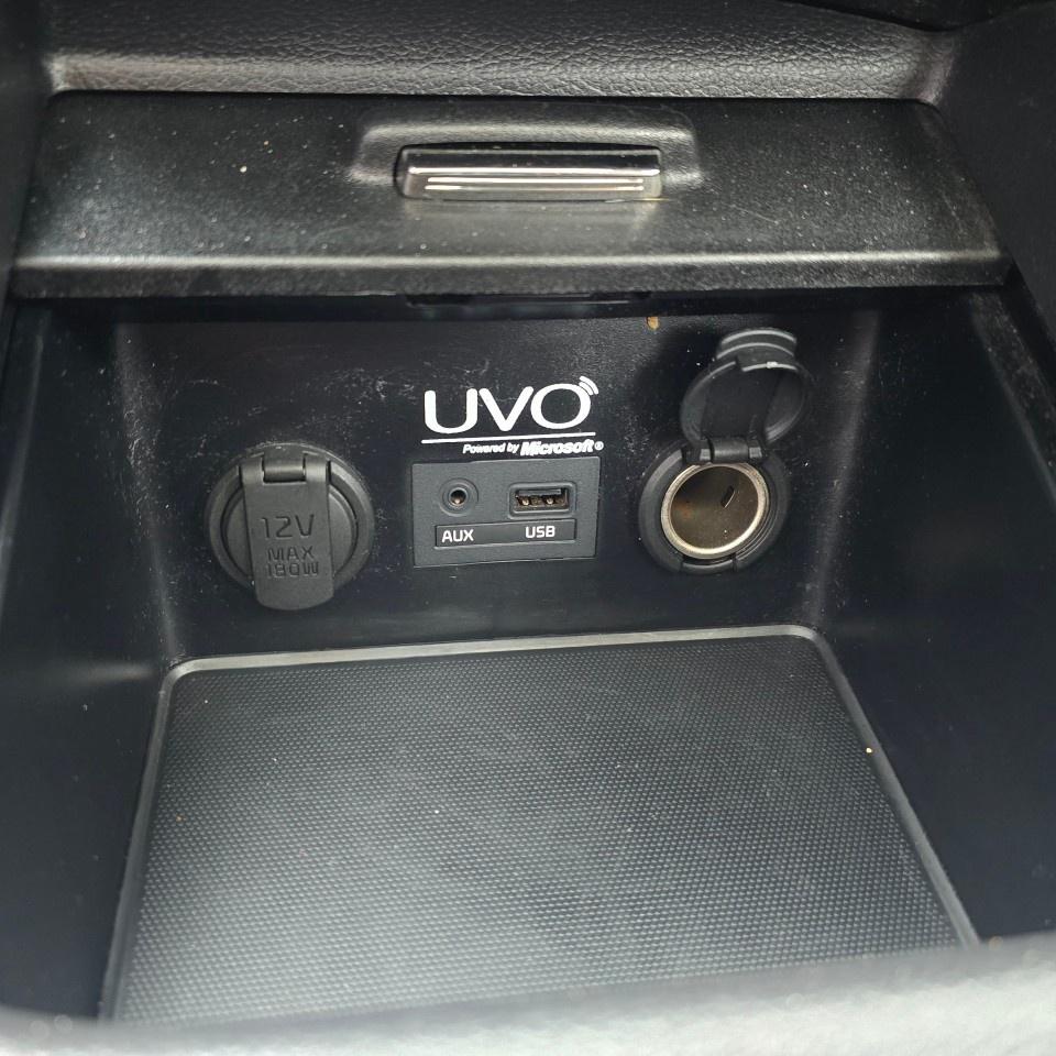2015 Kia Forte 4dr Sdn Auto EX w/Sunroof Photo