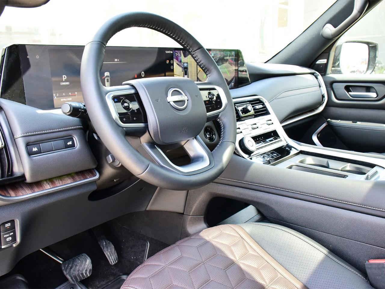 2026 Nissan Armada Platinum 4dr 4x4 Photo