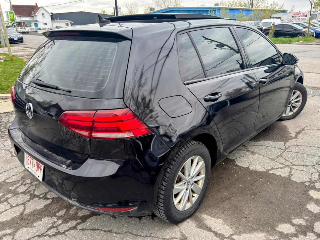2020 Volkswagen Golf  Photo