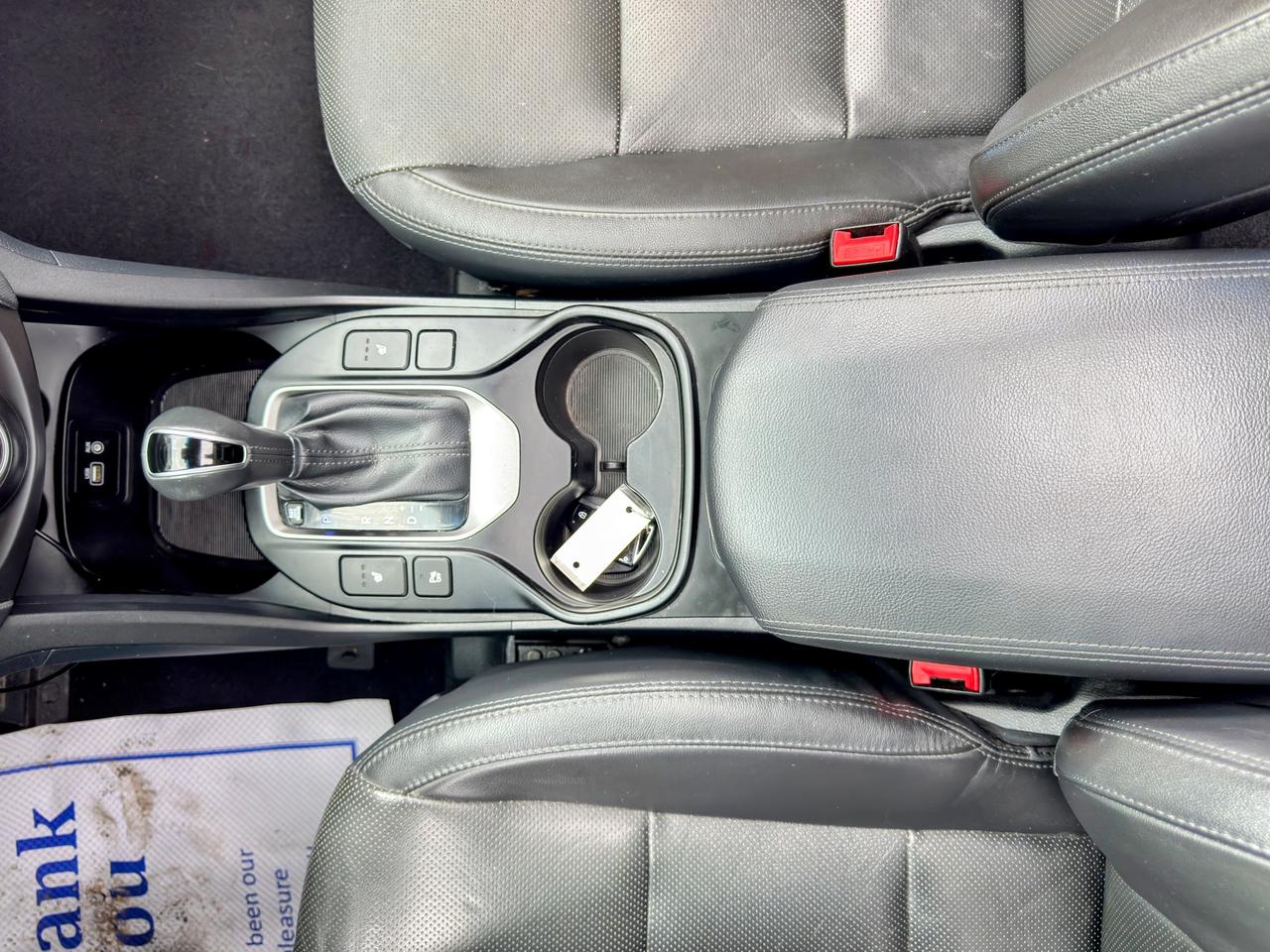 2017 Hyundai Santa Fe LIMITED Photo