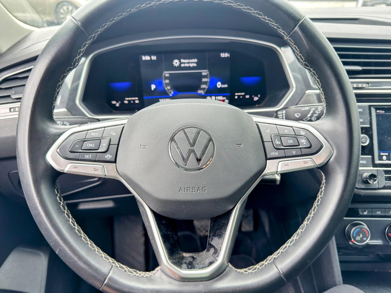 2022 Volkswagen Tiguan S Photo