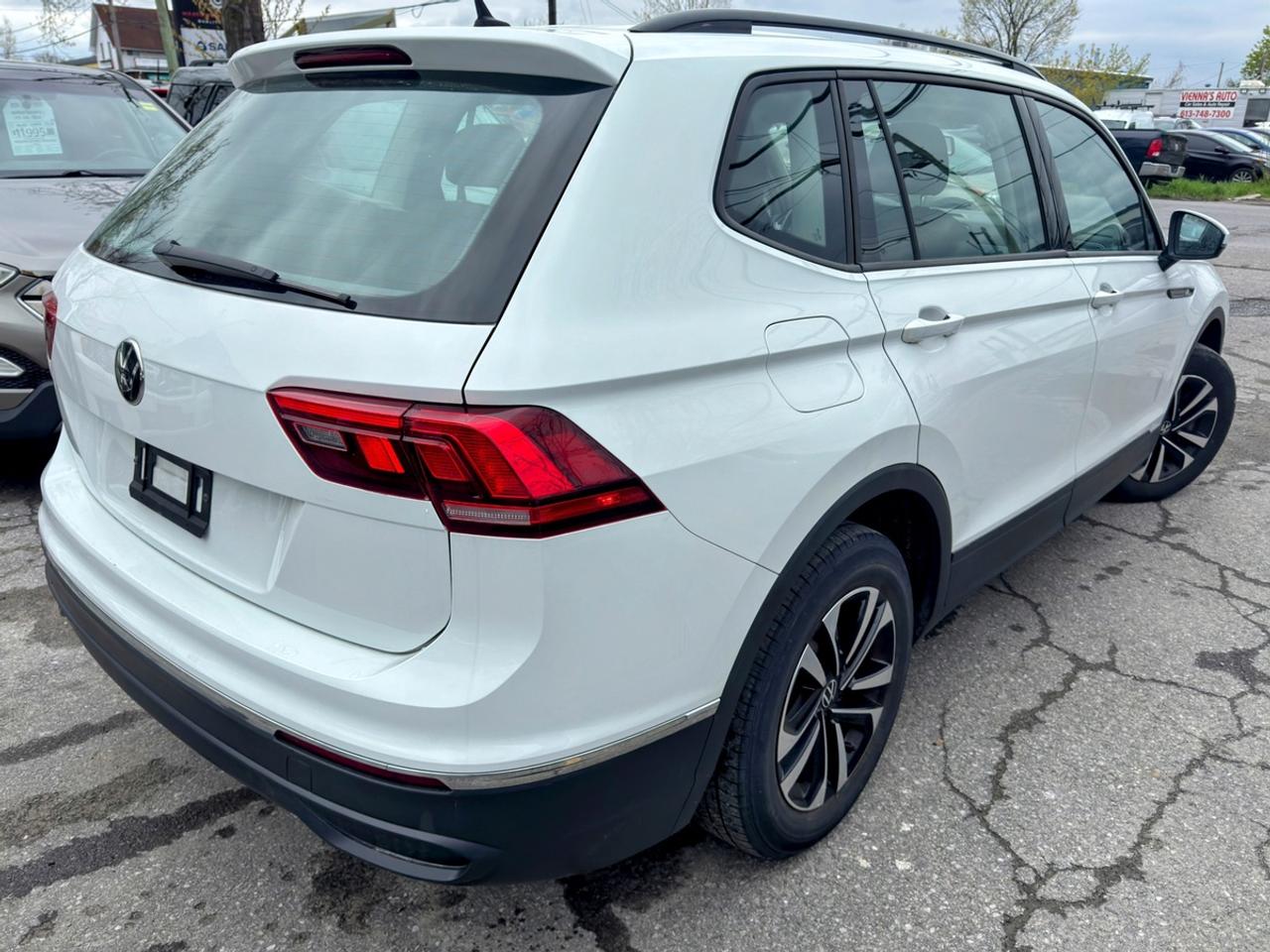 2022 Volkswagen Tiguan S Photo2
