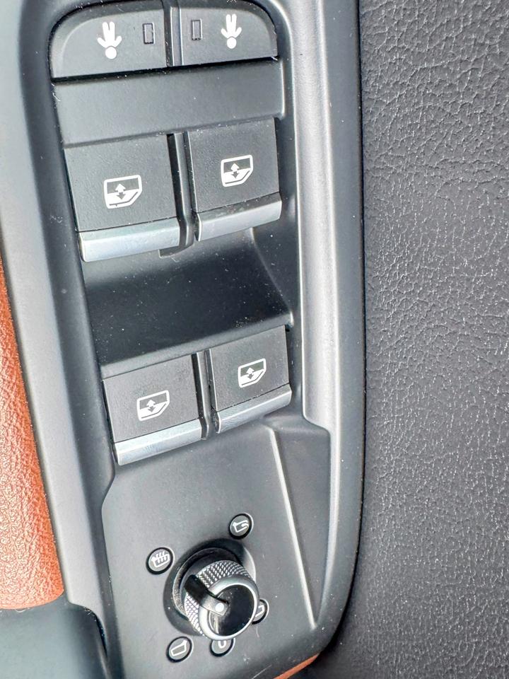 2019 Audi Q5 PREMIUM Photo