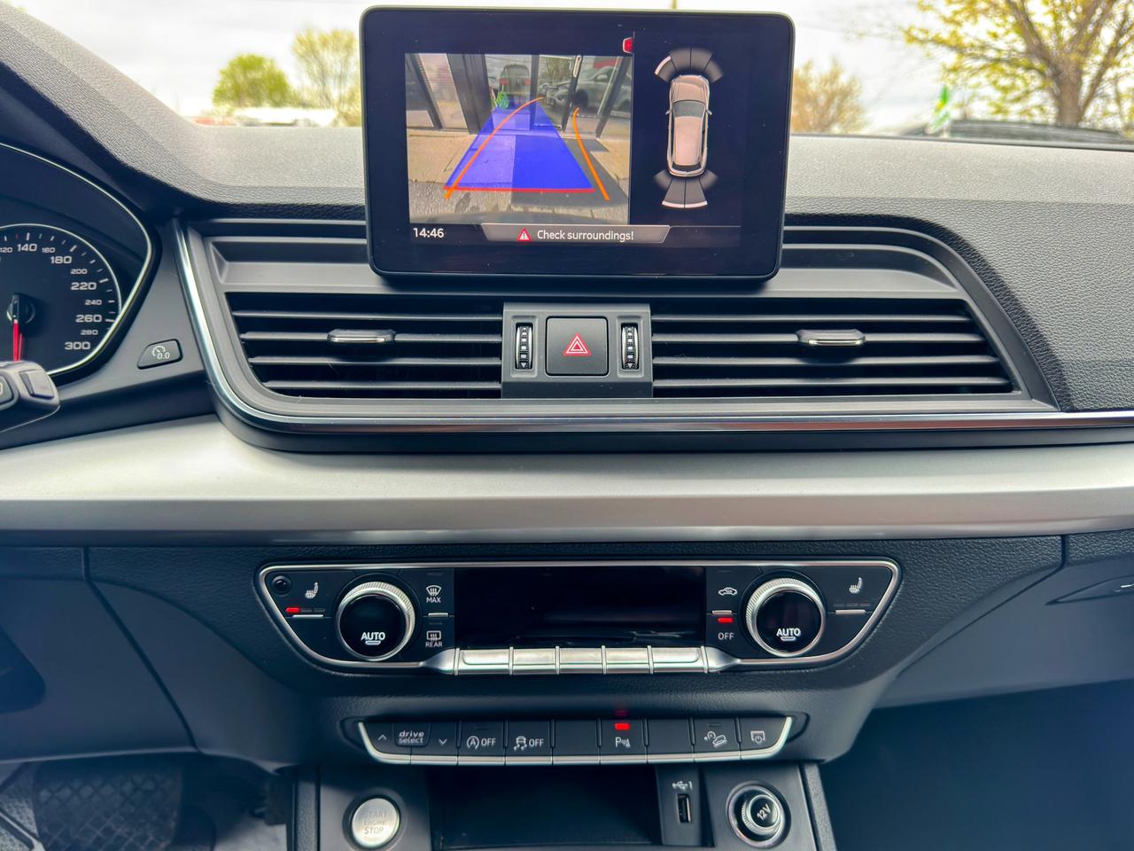 2019 Audi Q5 PREMIUM Photo