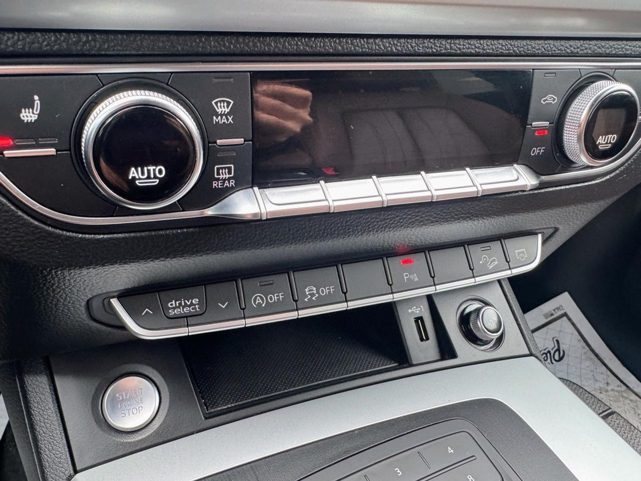 2019 Audi Q5 PREMIUM Photo
