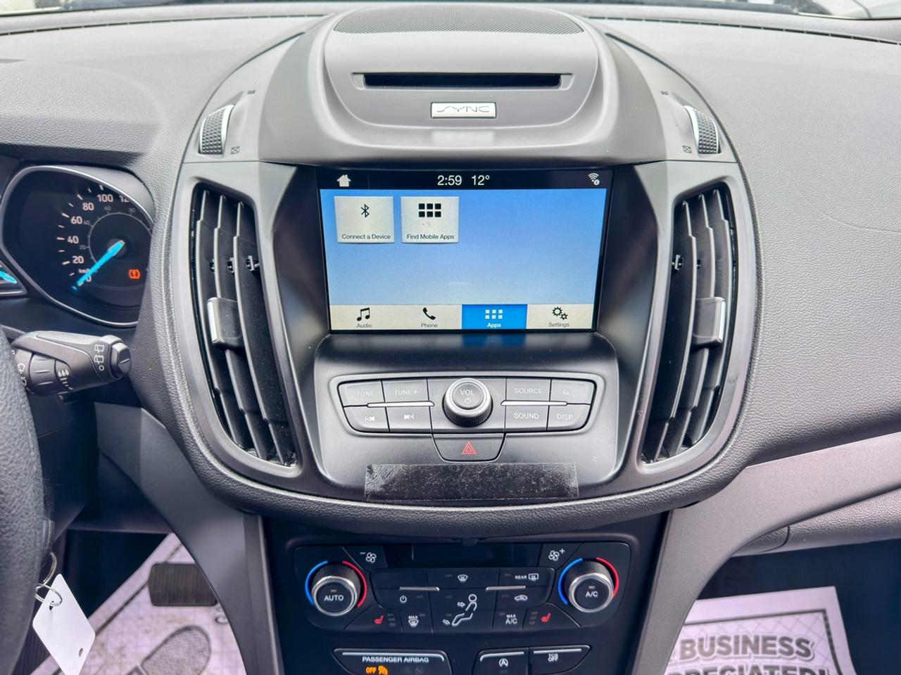 2017 Ford Escape SE Photo
