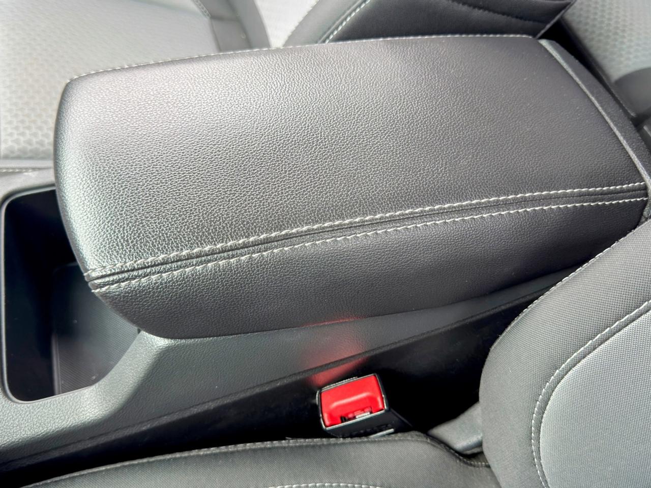 2017 Ford Escape SE Photo