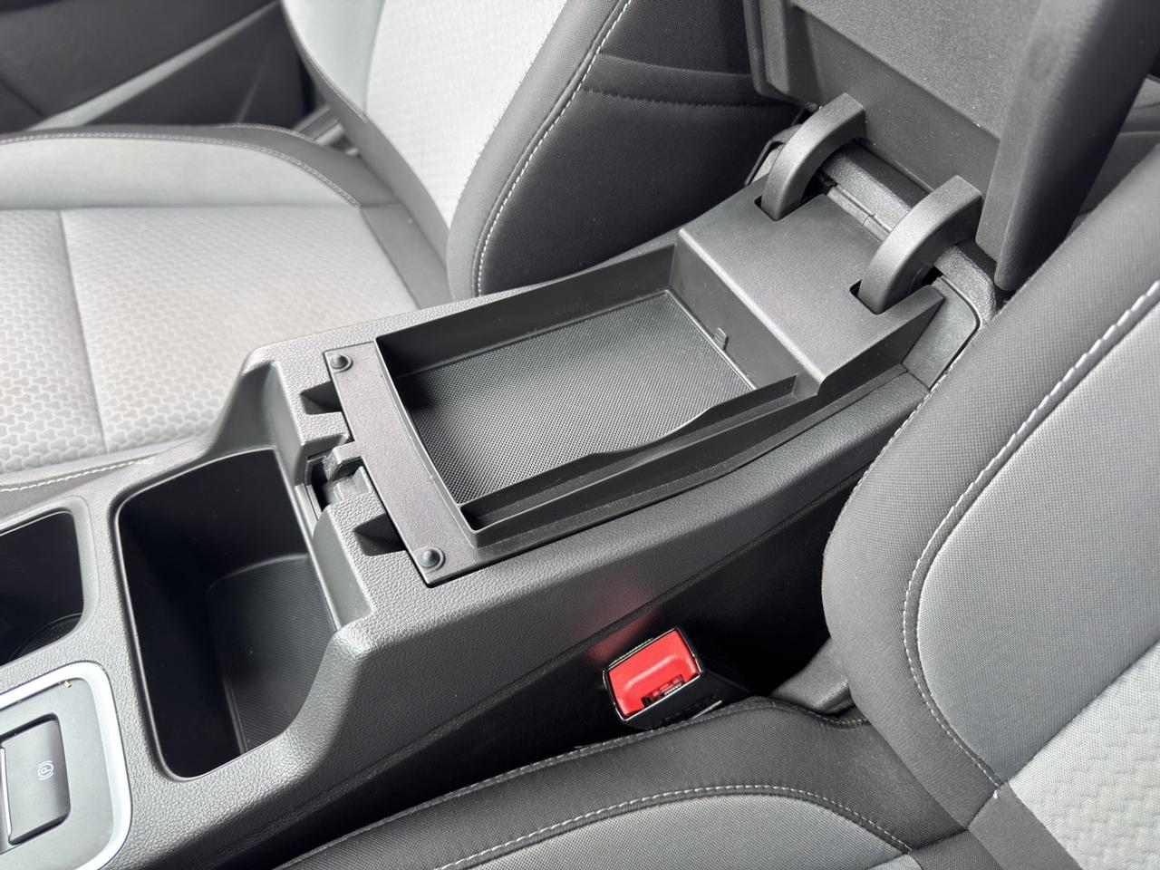 2017 Ford Escape SE Photo