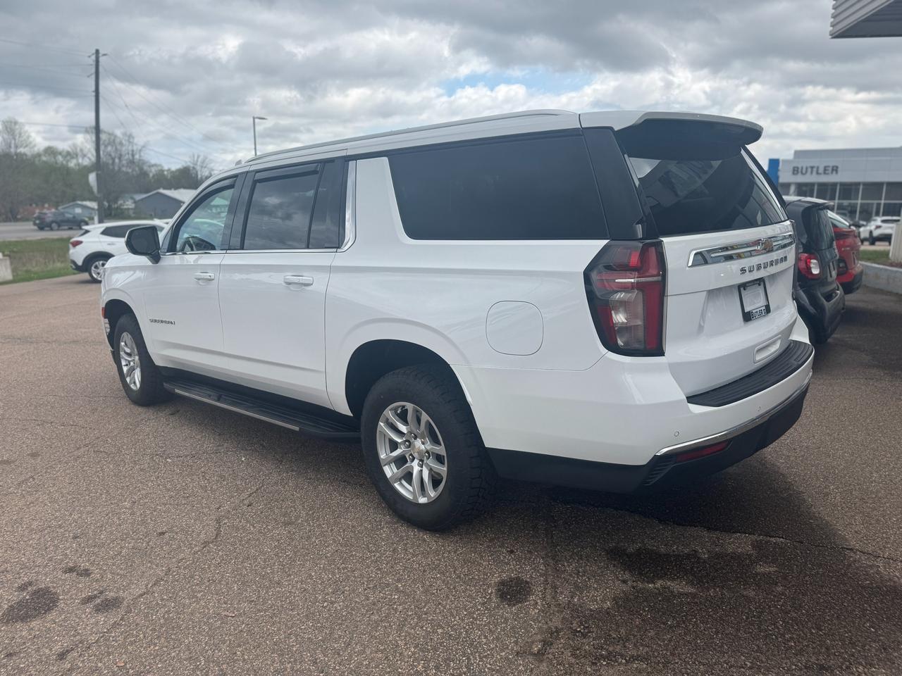 2023 Chevrolet Suburban LS 4X4 Photo