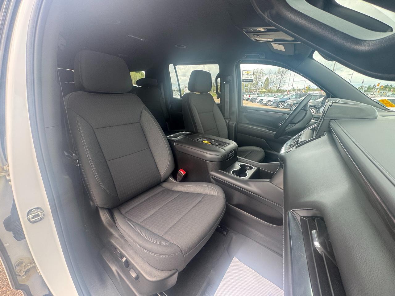 2023 Chevrolet Suburban LS 4X4 Photo