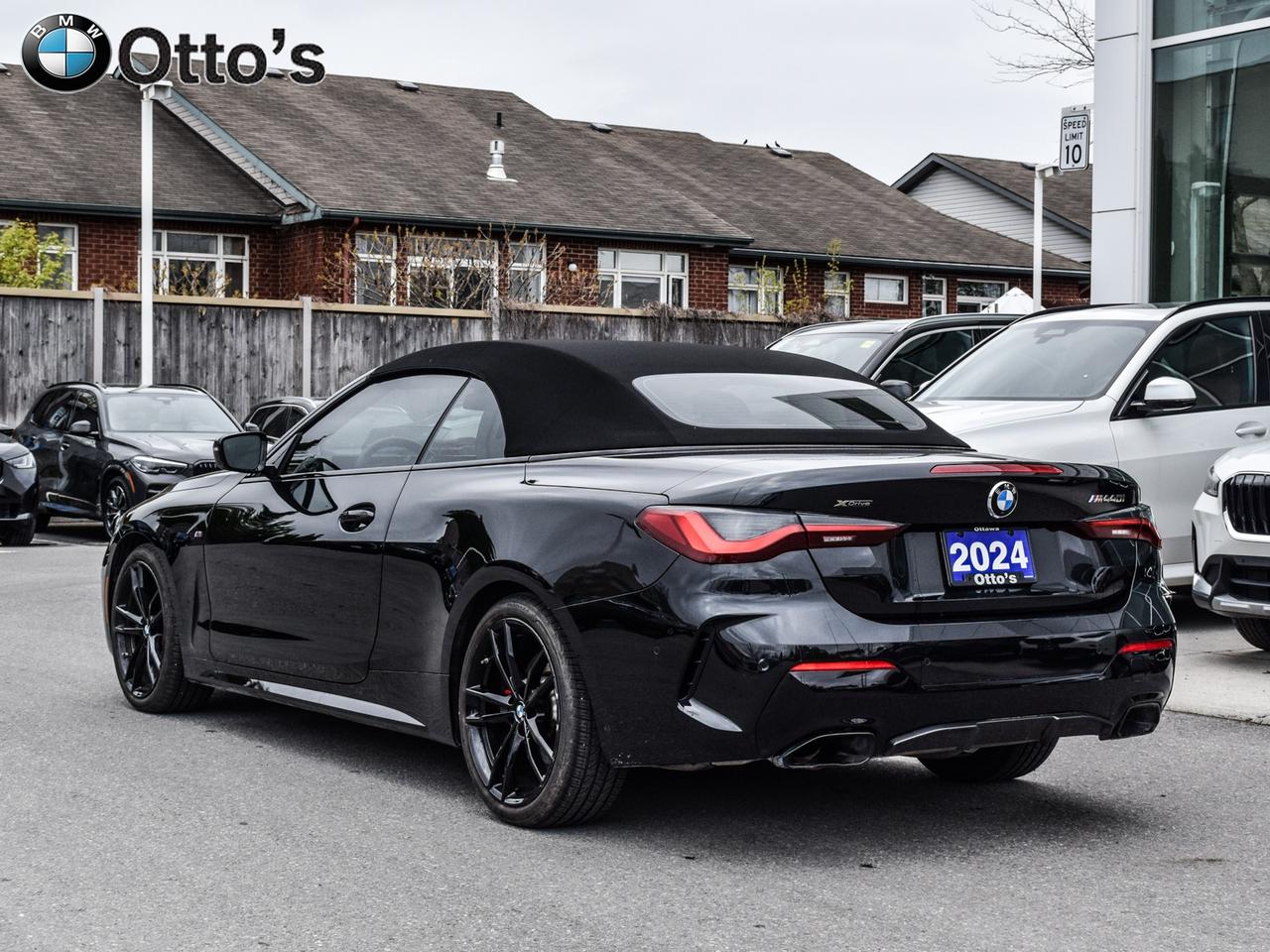 2024 BMW 4 Series xDrive Cabriolet Photo3