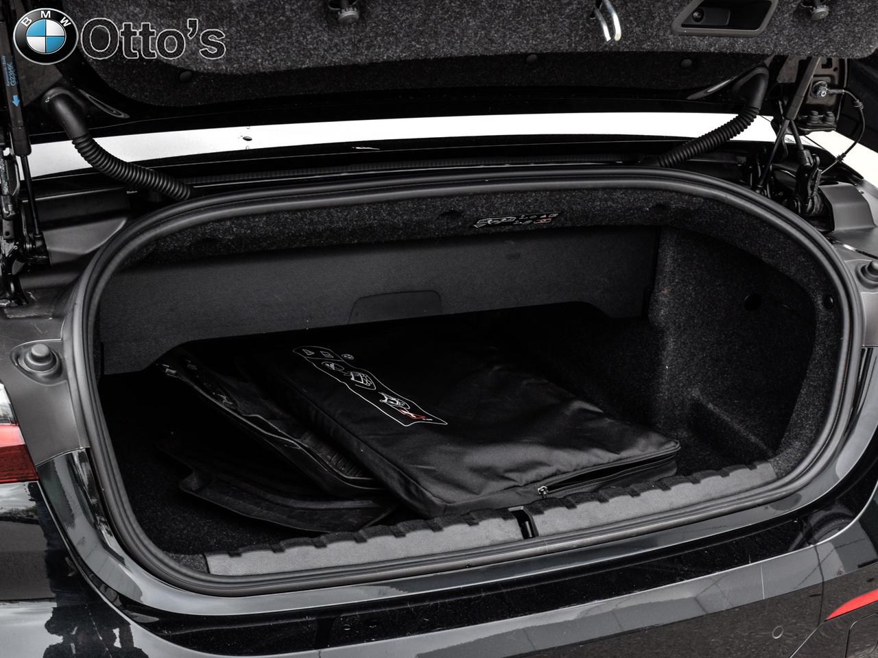 2024 BMW 4 Series xDrive Cabriolet Photo