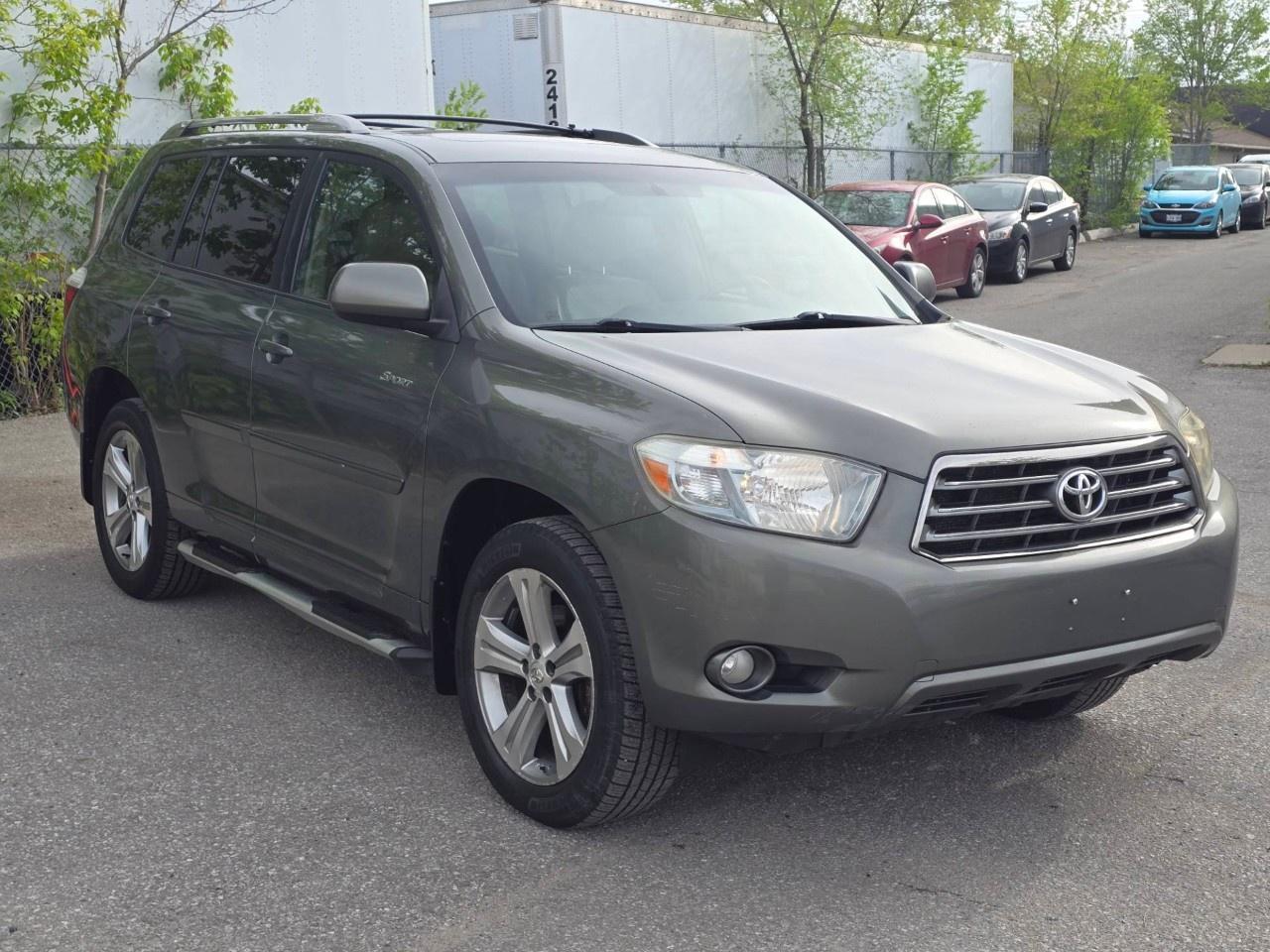 2008 Toyota Highlander 4WD 4dr Sport Photo