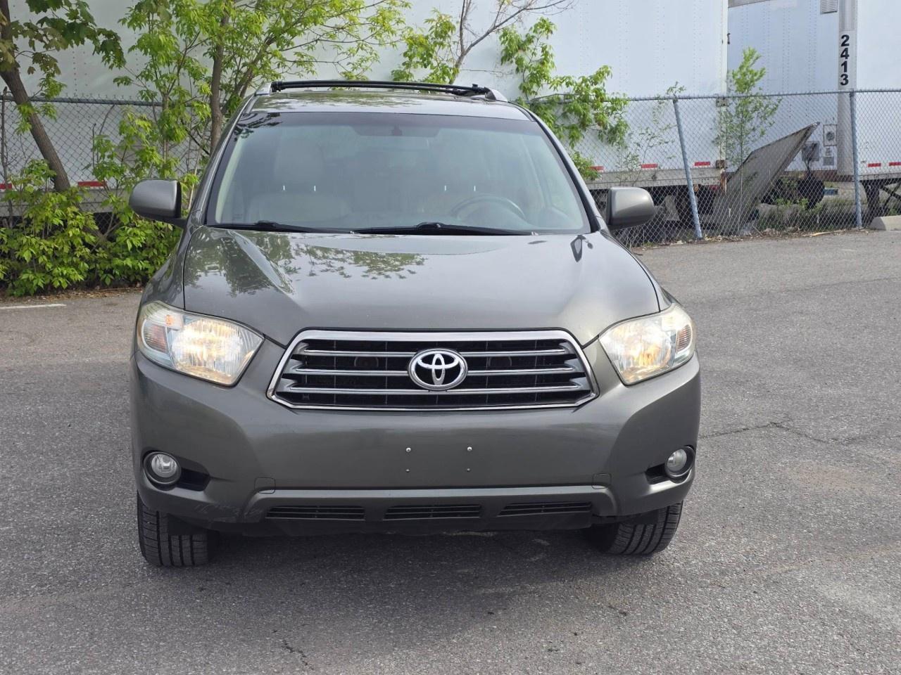 2008 Toyota Highlander 4WD 4dr Sport Photo2