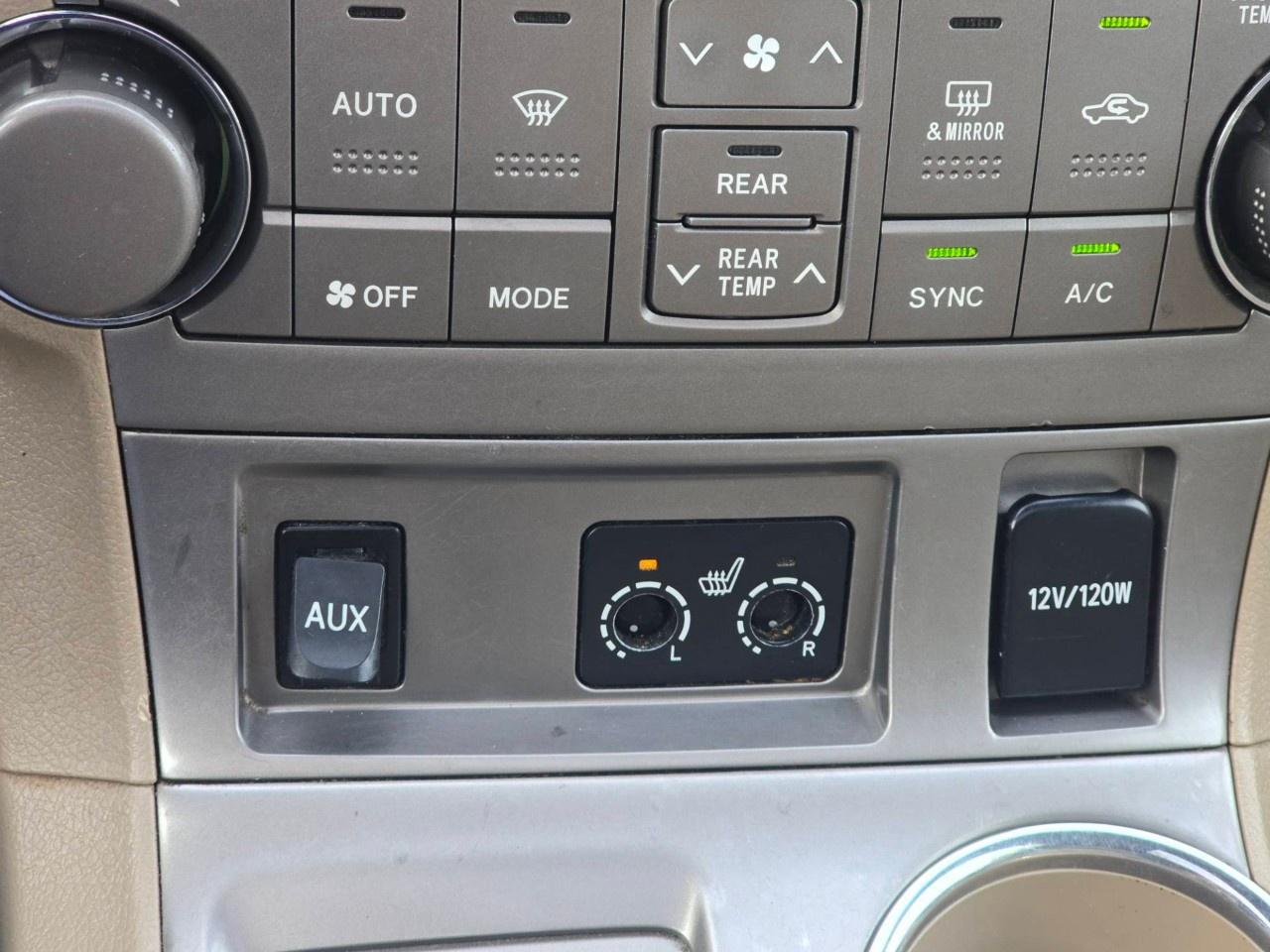 2008 Toyota Highlander 4WD 4dr Sport Photo