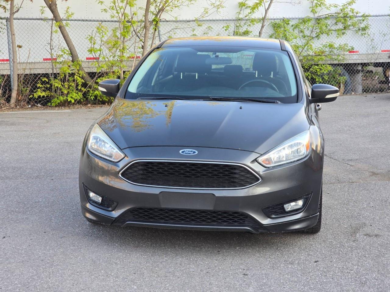 2016 Ford Focus 5DR HB SE Photo