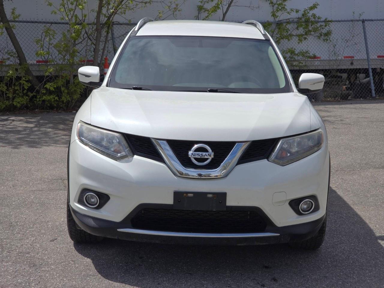2016 Nissan Rogue AWD 4dr SV Photo