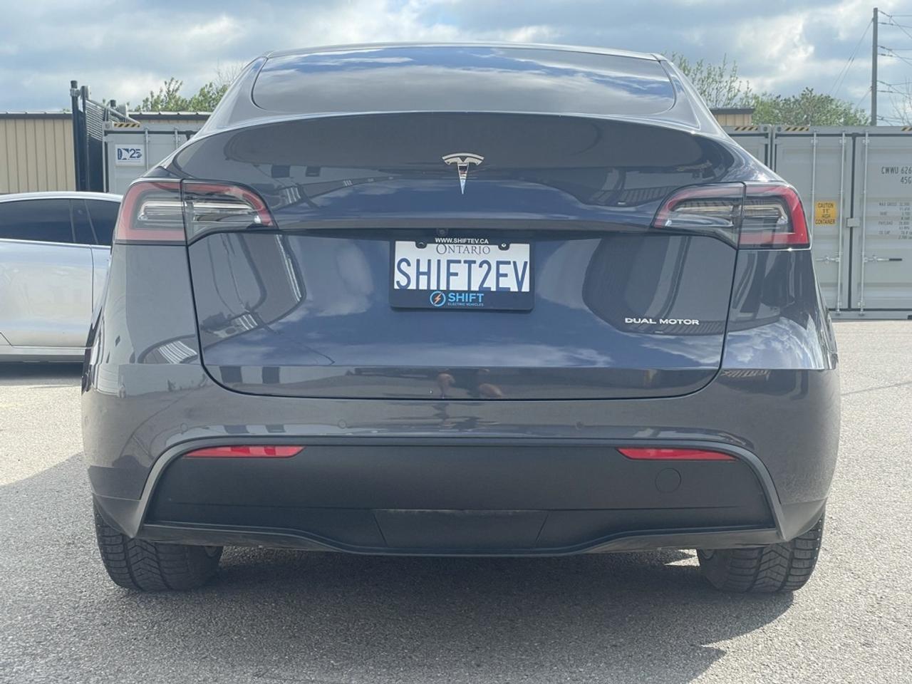 2022 Tesla Model Y LR AWD   Tow PKG! Clean CARFAX! No Additional Fees Photo