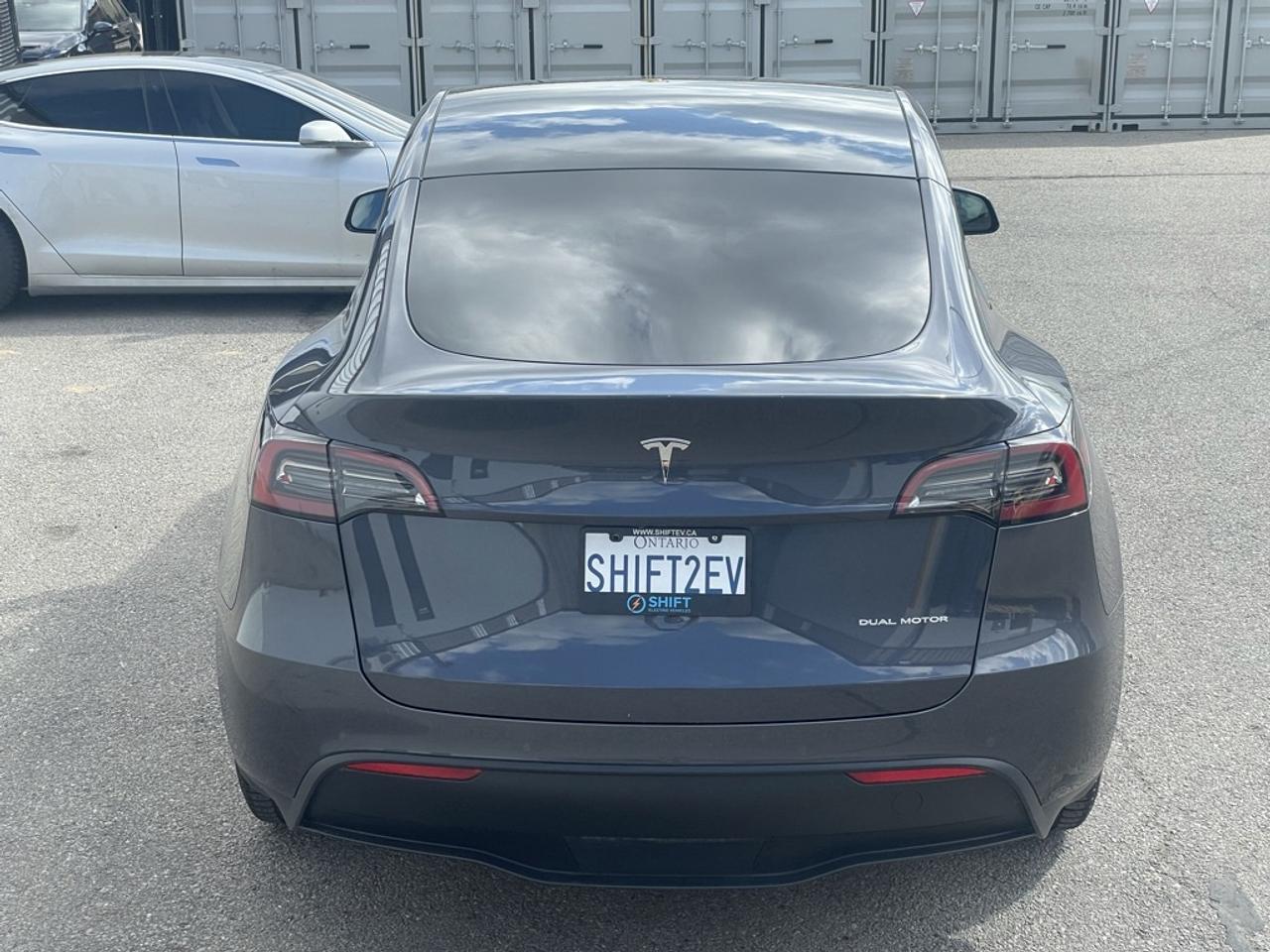 2022 Tesla Model Y LR AWD   Tow PKG! Clean CARFAX! No Additional Fees Photo