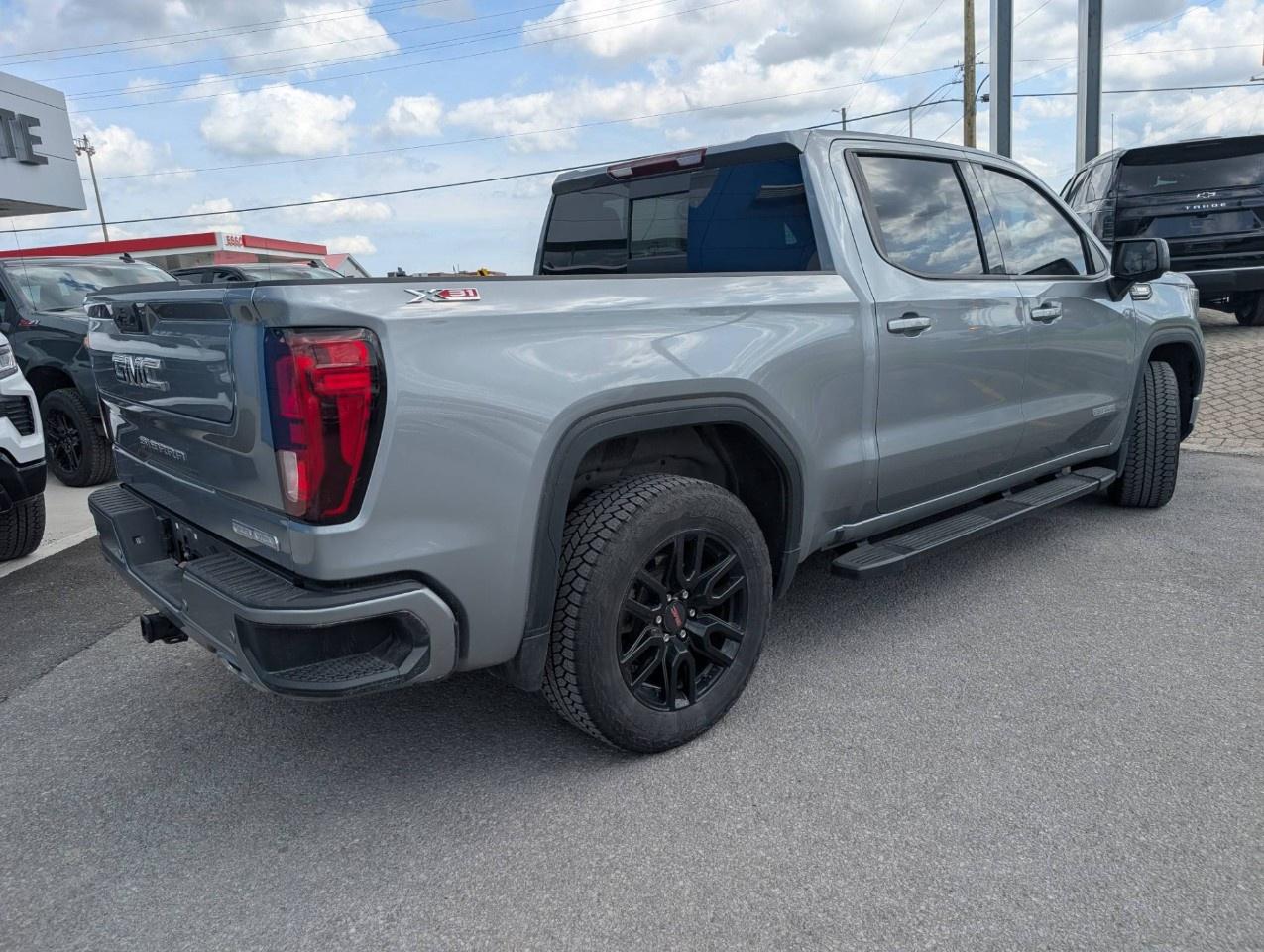 2024 GMC Sierra 1500 Crew Cab Short Box 4-Wheel Drive Elevation Photo