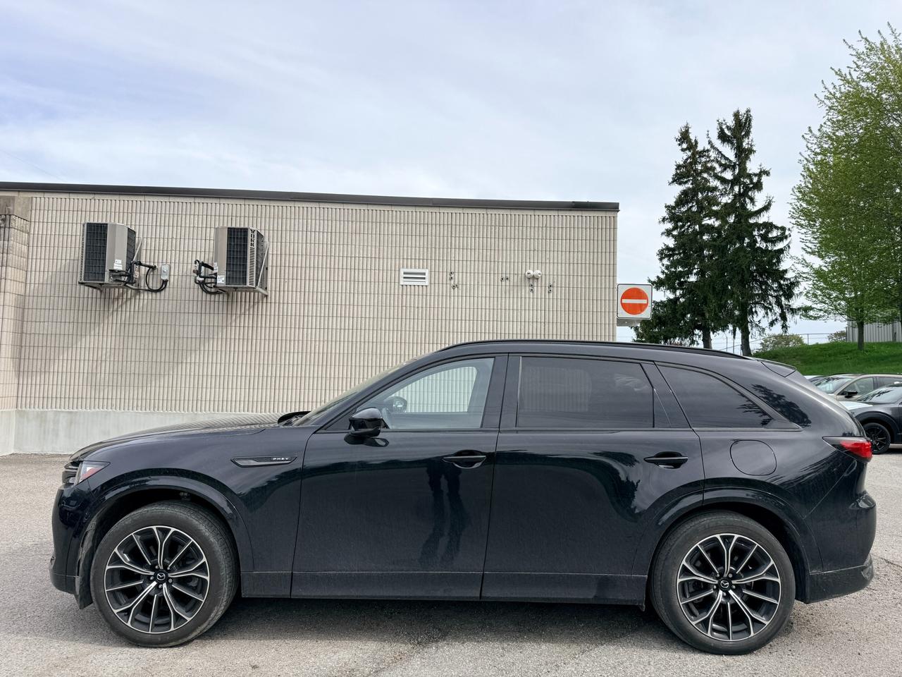2025 Mazda CX-70 PHEV GT 4dr i-ACTIV All-Wheel Drive Sport Utility Photo