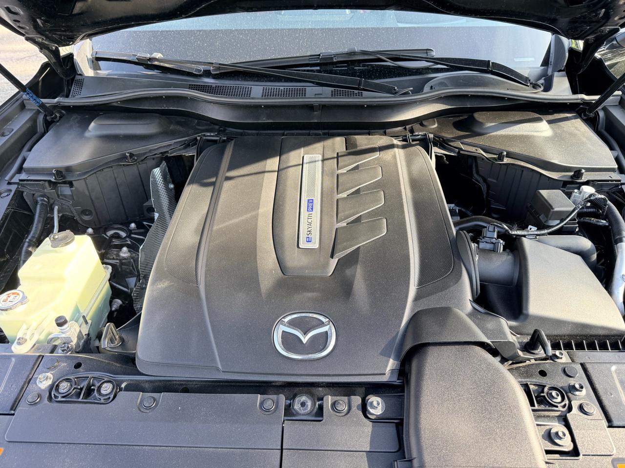 2025 Mazda CX-70 PHEV GT 4dr i-ACTIV All-Wheel Drive Sport Utility Photo