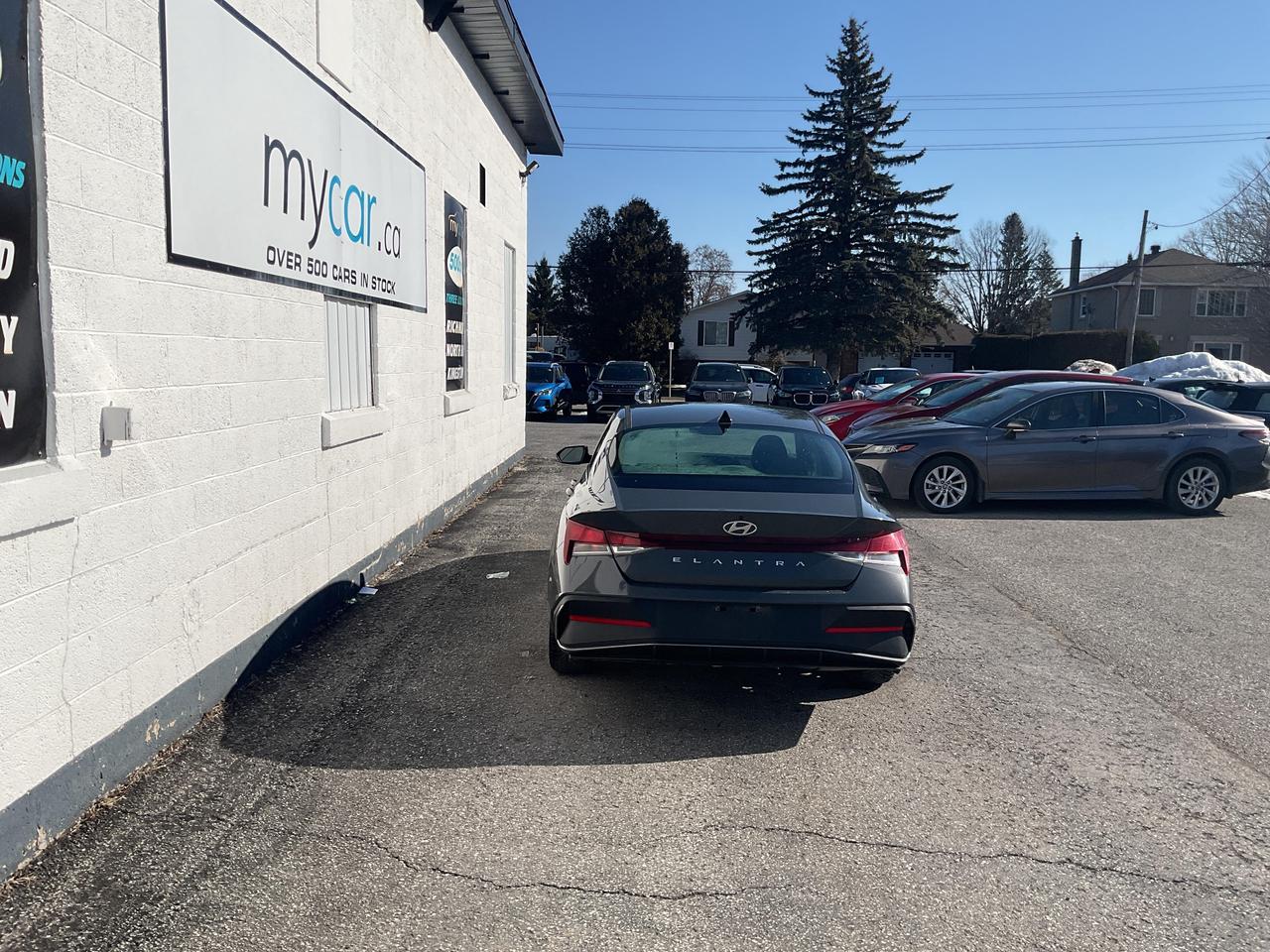 2024 Hyundai Elantra  Photo