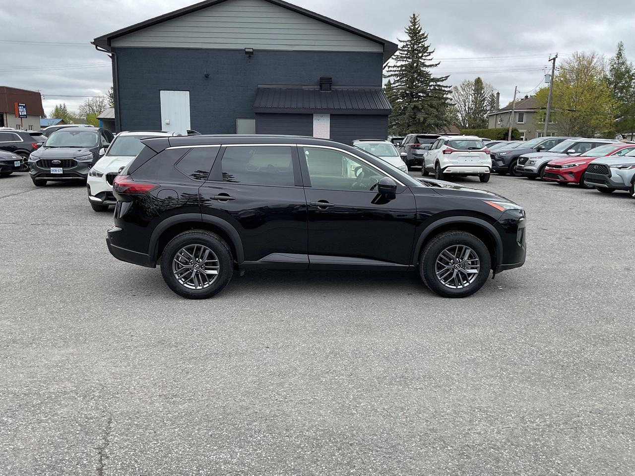 2025 Nissan Rogue S 4dr All-Wheel Drive Sport Utility Photo