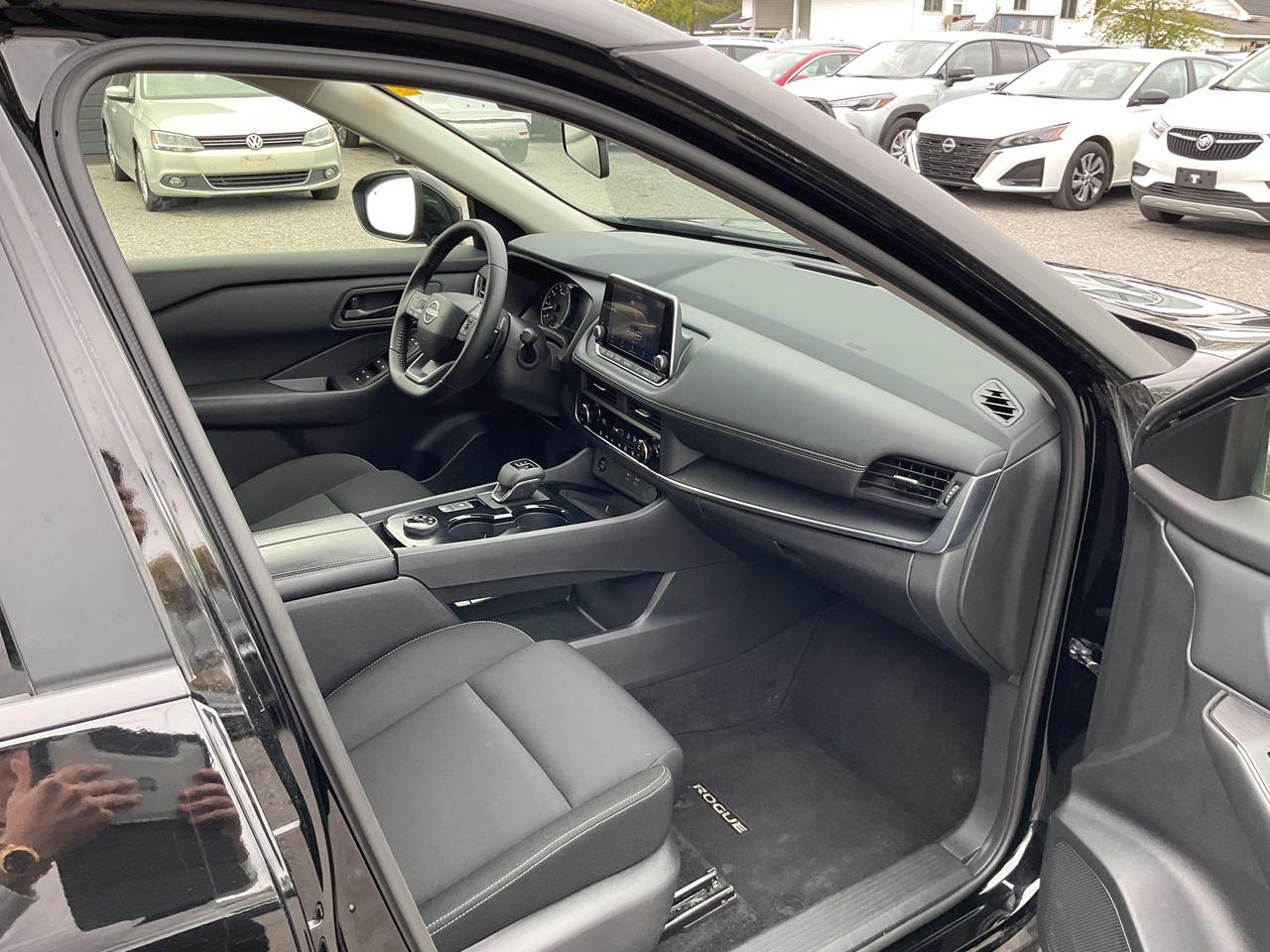 2025 Nissan Rogue S 4dr All-Wheel Drive Sport Utility Photo