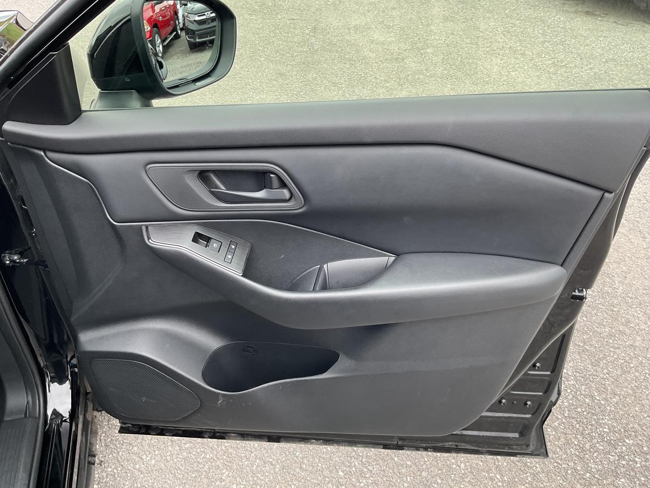 2025 Nissan Rogue S 4dr All-Wheel Drive Sport Utility Photo