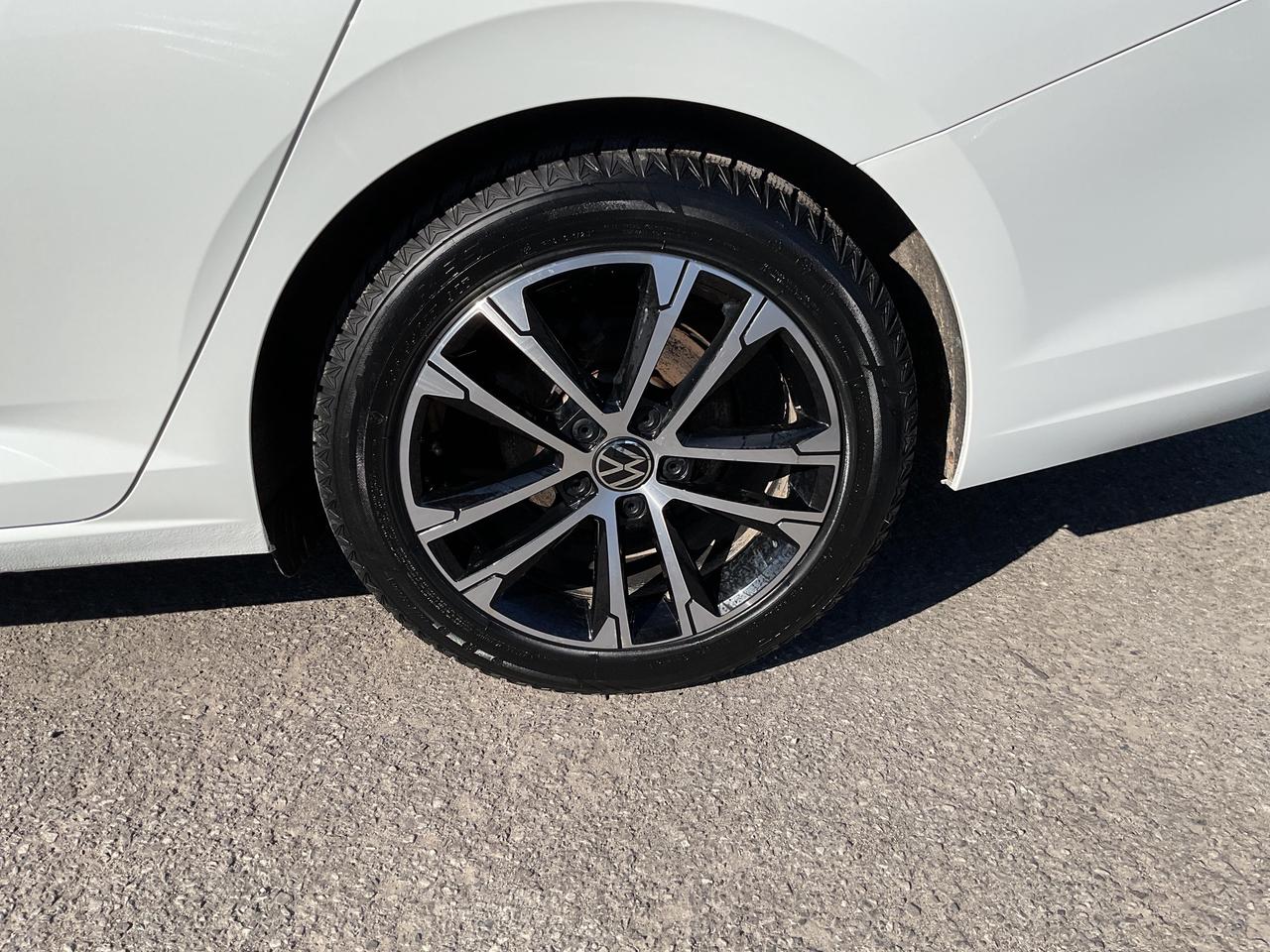 2024 Volkswagen Jetta Comfortline (A8) 4dr Sedan Photo