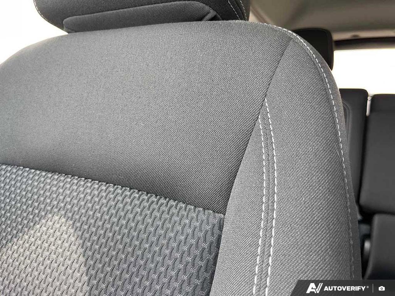 2022 GMC Terrain SLE | Heated Front Seats | Power Driver's Seat | Forward Collision Alert | Lane Keep Assist | Photo