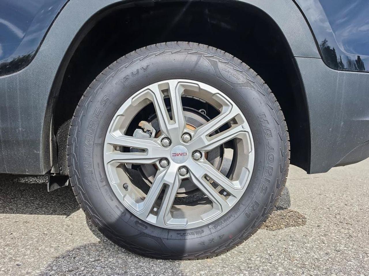 2022 GMC Terrain SLE | New Tires | Good Brakes | Great Condition | Blind-Spot Monitor | CarPlay | Android Auto | Photo