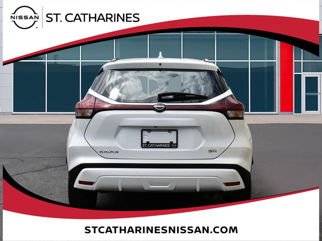 2024 Nissan Kicks SR Photo