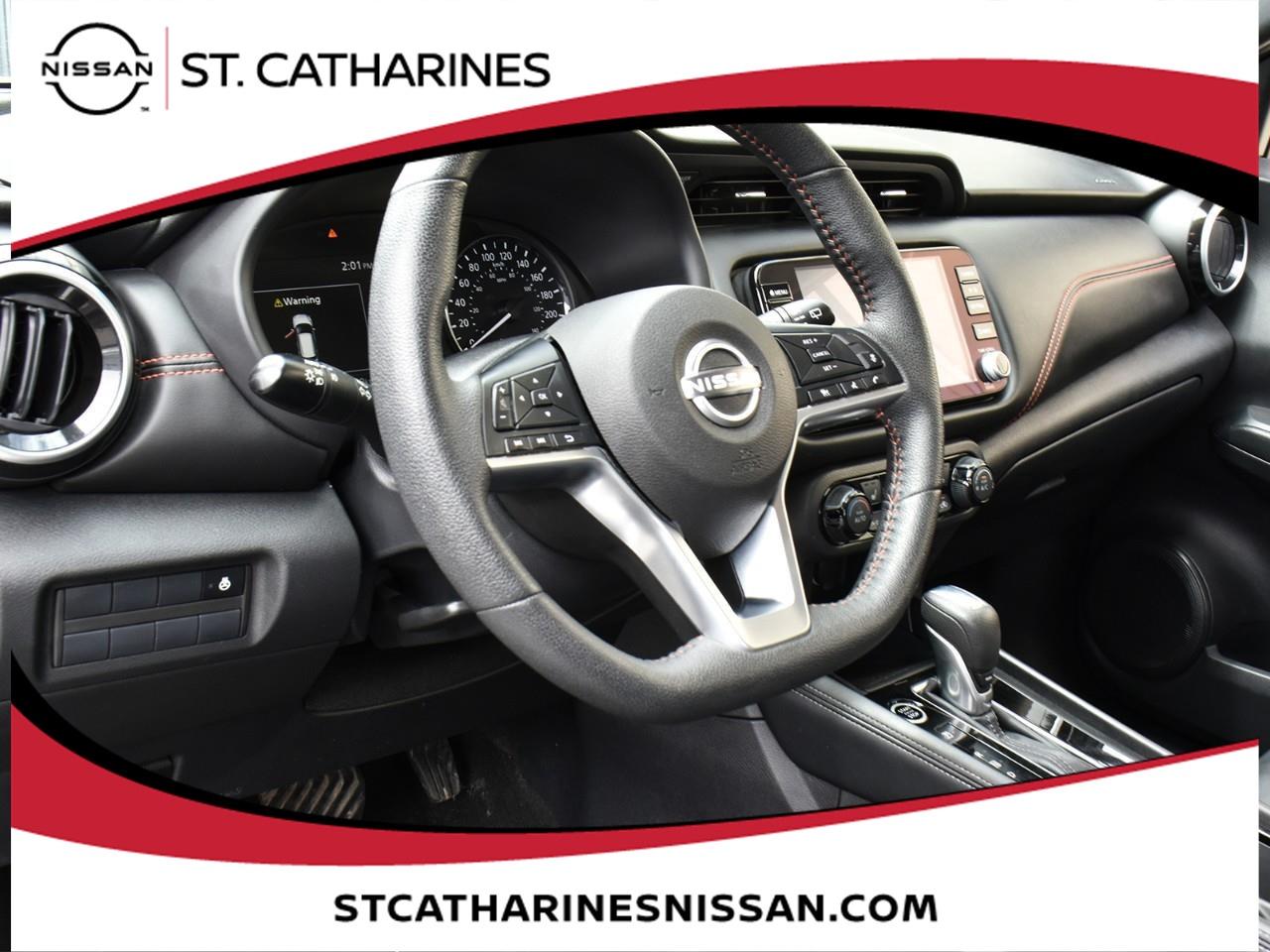 2024 Nissan Kicks SR Photo