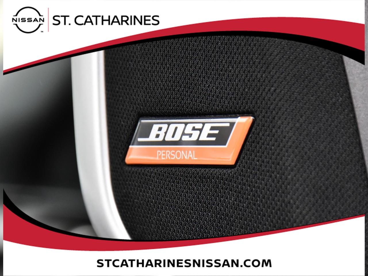 2024 Nissan Kicks SR Photo