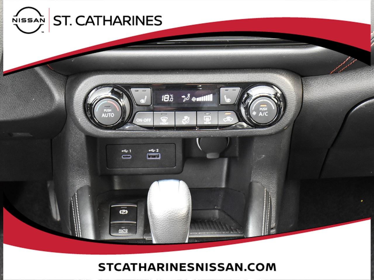 2024 Nissan Kicks SR Photo