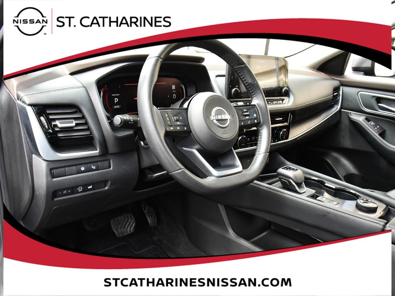 2023 Nissan Rogue Platinum Photo