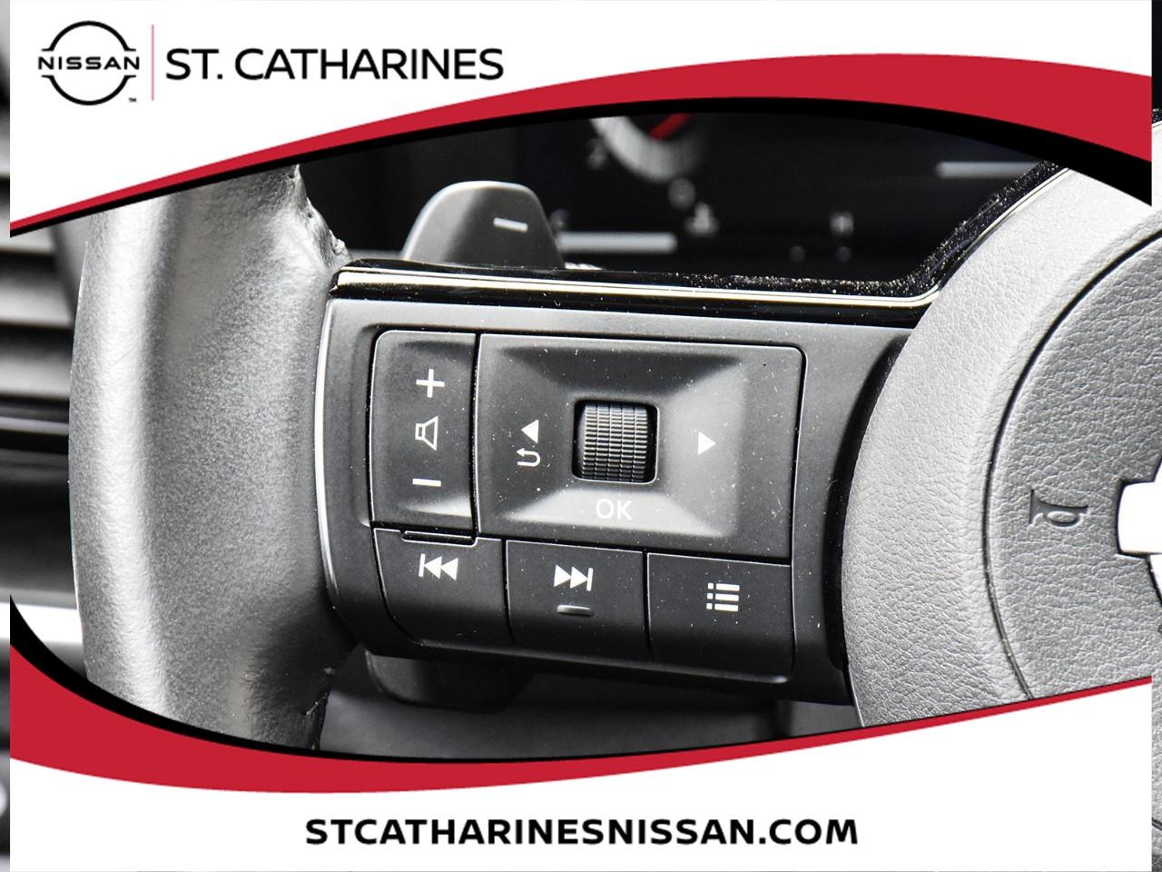 2023 Nissan Rogue Platinum Photo