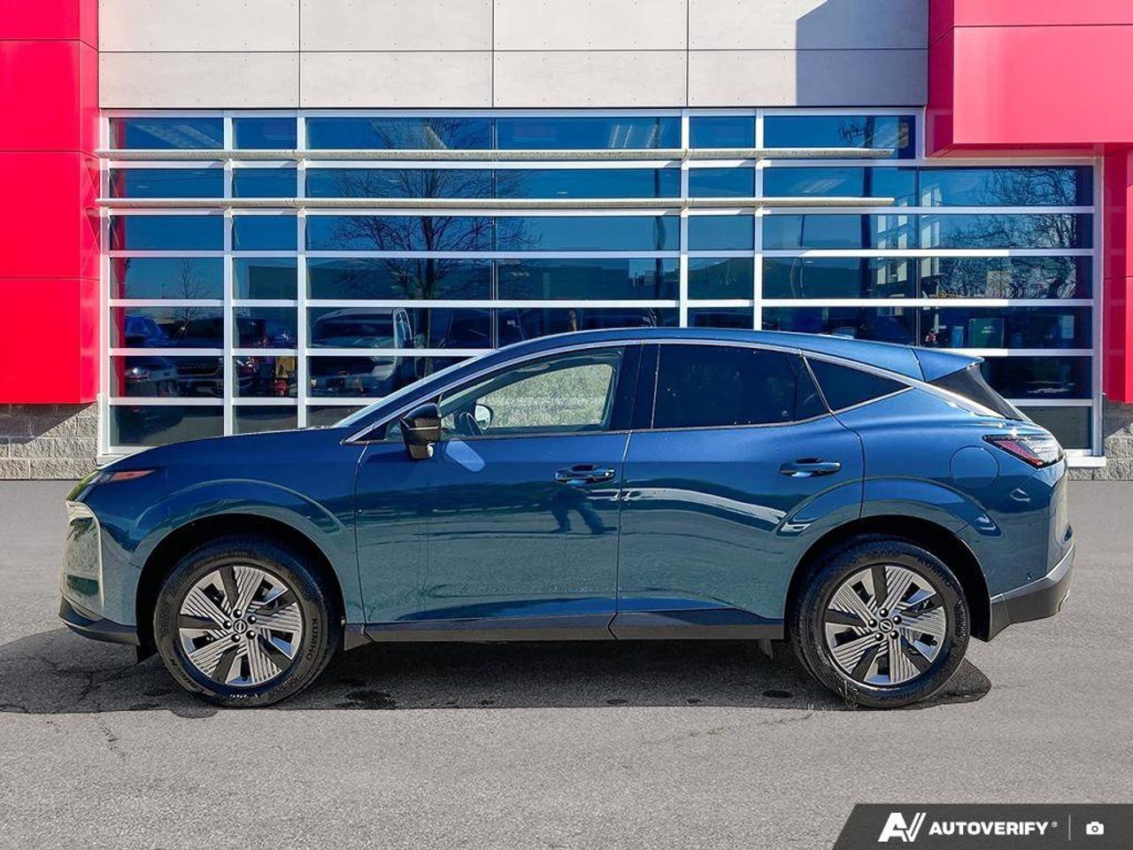 2025 Nissan Murano SL Photo